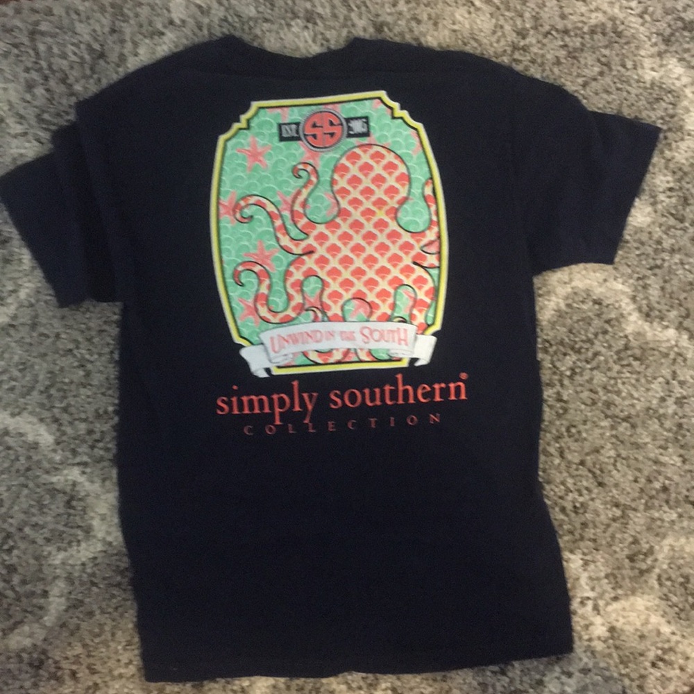 Navy blue t shirt- simply southern